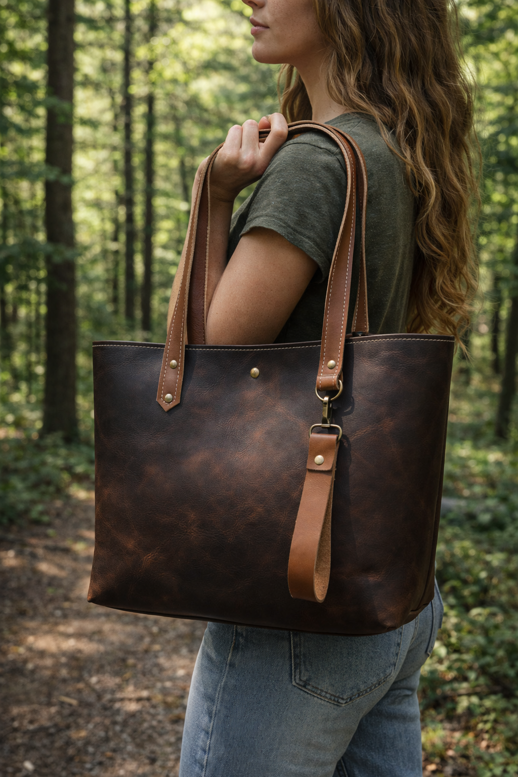 Leather tote