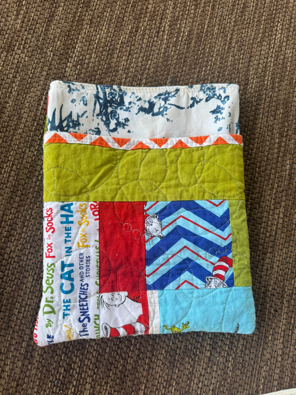 The Heirloom Reader Sleeve — Dr Seuss 1